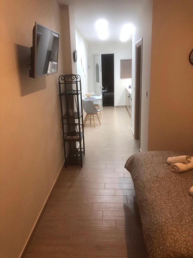 Apartament Chris3 Kalamata Zewnętrze zdjęcie